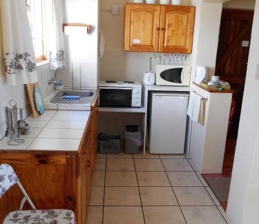 Sandbaai House | Snails' End Cottage