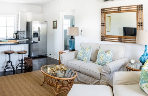 Governor's Harbour Villa | Snaresbrook Manor - 8-Bedroom beachfront villa