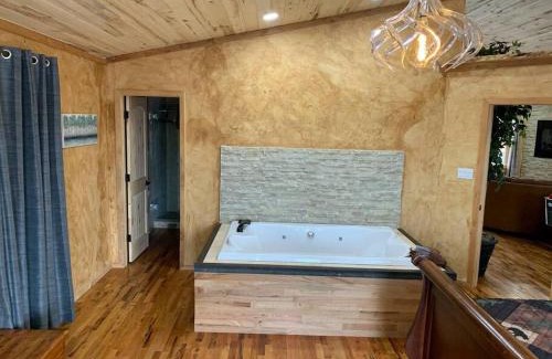 Northeast Heights House | SneakAway in Albuquerque