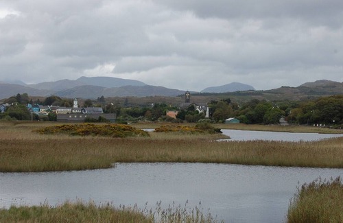 Sneem House | Sneem River Holiday Home, A luxury self-catering Rental with 6 Bedrooms