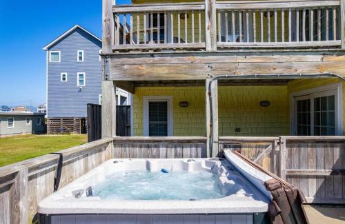 Nags Head House | SNH195 Fireflies