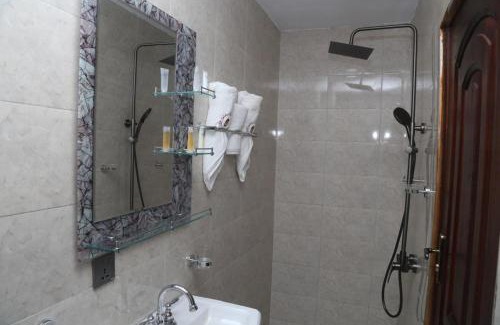 Akosombo Hotel | SNL MOUNTAIN VIEW hotel