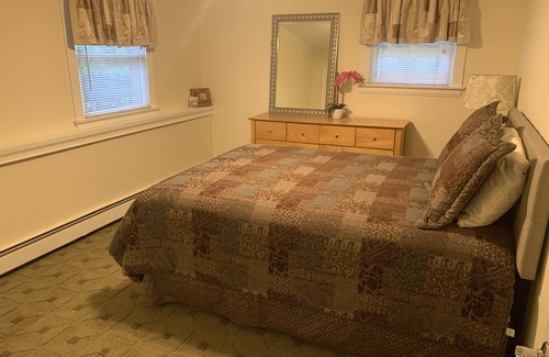 Smithtown Apartment | Snow Birds, Transitions, Temporary Work Assignments, This is it!