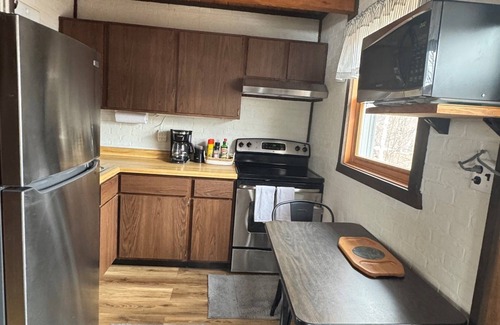 Bessemer House | Snow Otter Haus | 5BR Mountain Chalet | Sleeps 13