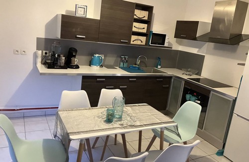 Chelles Apartment | Snow Queen 3 Bedrooms, Between Paris and Disneyland Paris !