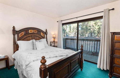 Summit Estates Apartment | Snow Summit Getaway