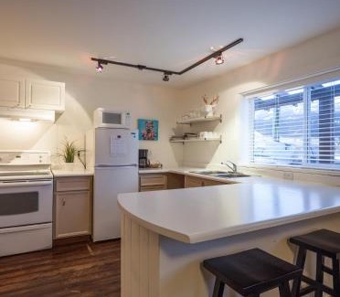 East Kootenay Cabin | Snow Valley Lodging
