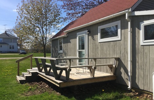New Harbor Cottage | Snowball Hill Cottage - Near Pemaquid Beach & New Harbor Village.