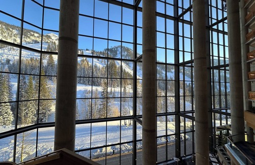 Salt Lake Mountain Resorts Condo | Snowbird Cliff Club/Ski in -Ski out! Dec. 27, 2025 – Jan. 3, 2026, 8050/wk