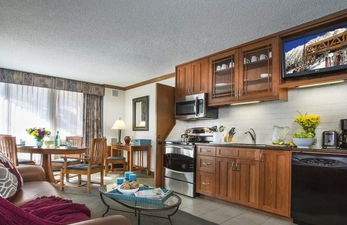 Salt Lake Mountain Resorts Condo | Snowbird Cliff Club Ski In/Out 2 Bdrm Condo 2/14/26-2/21/26