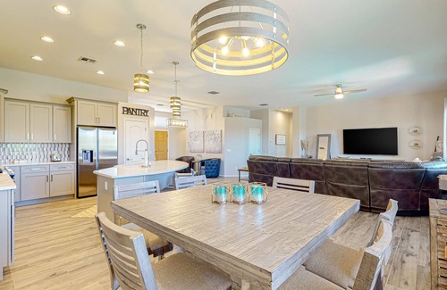 Tucson Mountain Sanctuary House | Snowbird-friendly home with WiFi, central AC, enclosed yard, pool, and patio