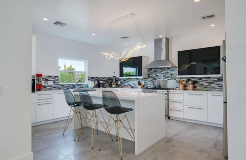 Desert Park Estates House | Snowbird-friendly luxury home with chef's kitchen, pool, hot tub, & central AC