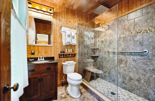Robbinsville Hotel | Snowbird Mountain Lodge
