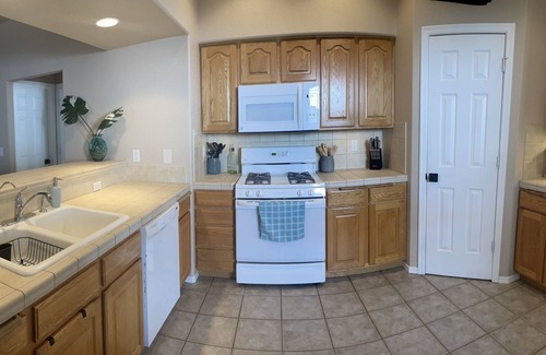 Bullhead City House | Snowbird Winter Villa