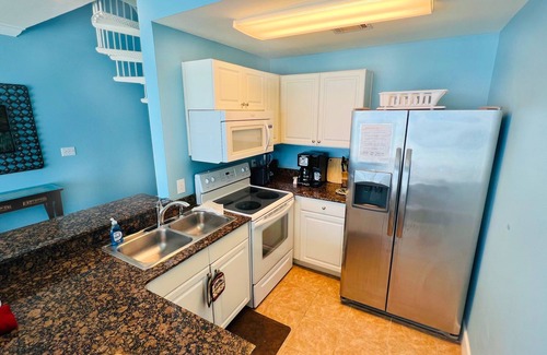 Panama City Beach Condo | Snowbirds! FIRST Floor BEACHFRONT Condo near Pier Park. SKIP THE ELEVATORS!