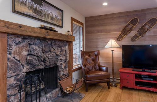 Sun Valley Apartment | Snowcreek Delight