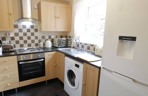 Tanygrisiau Cottage | Snowdonia holiday cottage 3 bed 4 person near Zip World