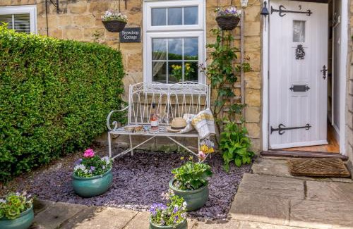 Wetherby House | Snowdrop Cottage