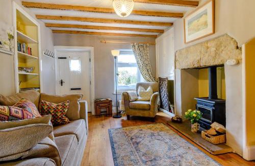 Wetherby House | Snowdrop Cottage
