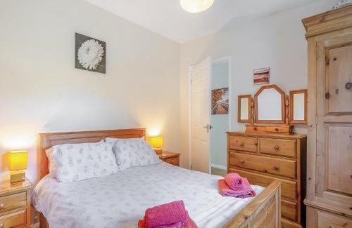 Great Hatfield House | Snowdrop Cottage - W43121