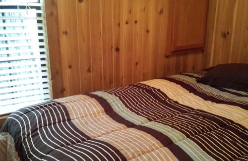 Emigrant Gap Resort | Snowflower Camping Resort Cabin 3