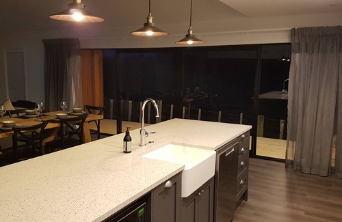 Ohakune House | Snowmass: Meadow View Lodge