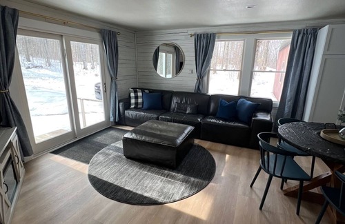Petoskey House | SNOWMOBILERS PARADISE! Trail access from front door! Up North Quiet Getaway!
