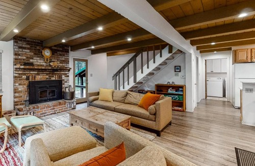 Arnold House | Snowpeak Chalet