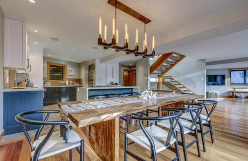 Oroqen Autonomous Banner Ski Chalet | Snowridge Views