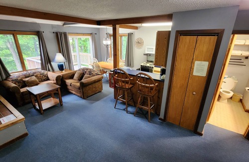 Wakefield Hotel | Snowriver Mountain Resort