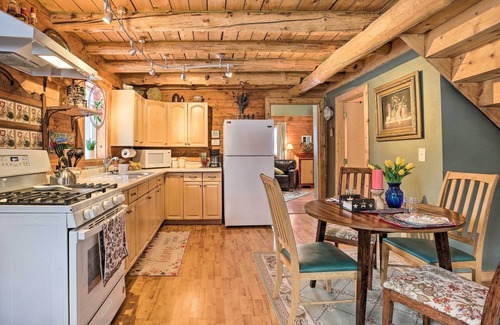 Knik-Fairview Cottage | 'snowshoe Cabin' w/Gas Grill: Fish & Hike!
