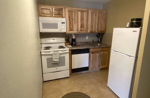 Frisco Hotel | Snowshoe Motel