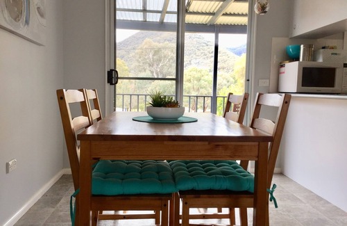 Talbingo Cottage | Snowy Mountains Cottage