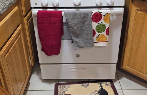 Port Richmond Apartment | Snug Apartment n10minutes to Staten island ferry nClose to SIUH and RUMC.
