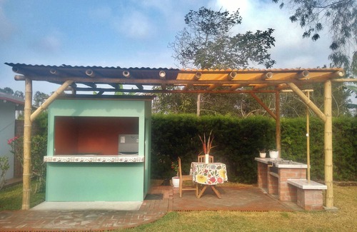 Mala House | Snug Bungalow | 4 people | Pool | SuperHost