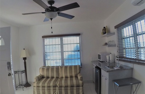 Nassau Apartment | Snug Corner