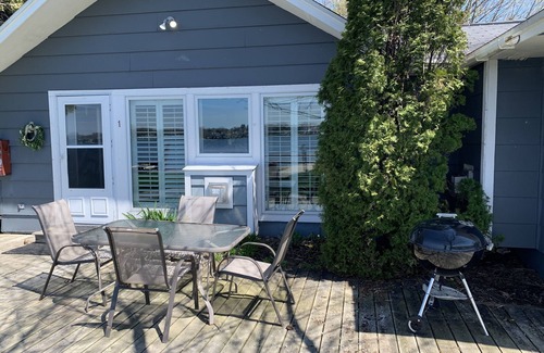 Sturgeon Bay Cottage | Snug Harbor Inn - Luxury Cottage 1