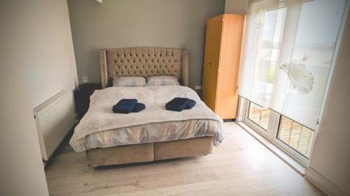 Arklow Apartment | Snug Harbour apartment