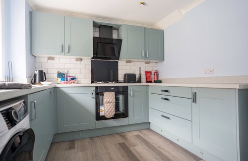 Broxburn House | Snug Modern Home in Broxburn