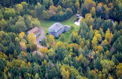 Murray Harbour Cottage | Snuggle Inn -1 Bedroom Cottage Forest & Lake PEI Cottages