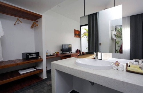 Wat Bo Area Villa | SO-Entire Villa-Family Stay-Central-Free Pick Up
