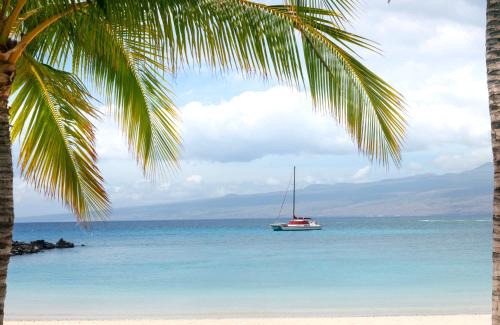 Kamuela House | SOAK UP THE SUN VILLA Sun-Drenched 3BR KaMilo Home with Golf Course View