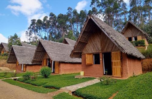 Andasibe Hotel | Soanala