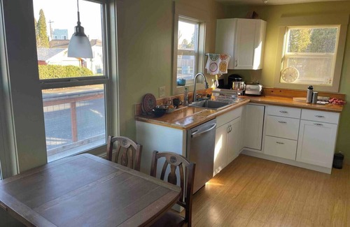 Soap Lake House | Soap Box n4BR house in Soap Lake WA