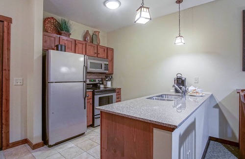 Snowshoe Condo | Soaring Eagle 315, Cozy Studio