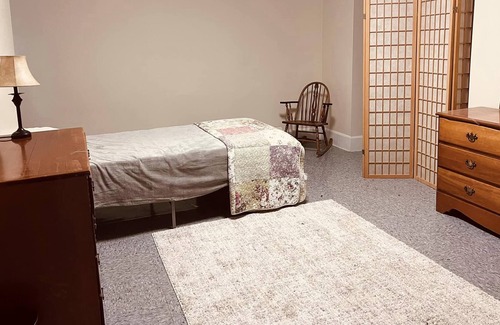 Hinckley House | Sober vacation rooms and single beds available in spacious House in Maine.