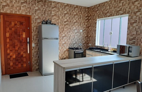 Jardim Santa Tereza House | Sobrado Novo-Indaia - Bertioga - North Coast-500 mts from the beach - 5 min. walk