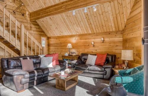 Serene Lakes House | Soda Springs Surprise