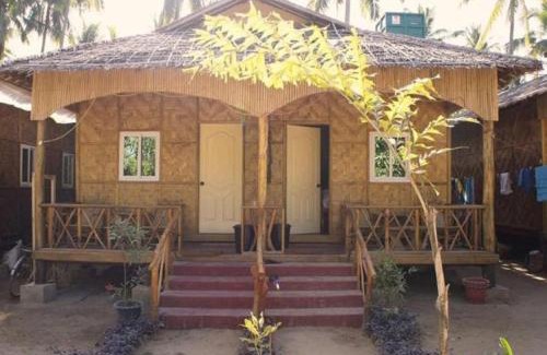 Ngwe Saung Hotel | Soe Ko Ko Beach House & Restaurant