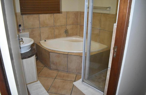 George House | Soeteweide North B&b